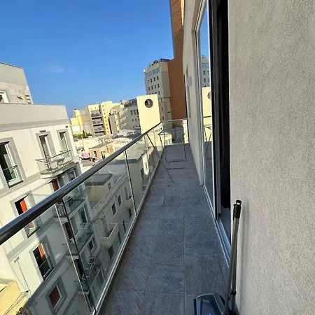 Paceville - 5a - Seaview 2br, Chill Vibes Spot *